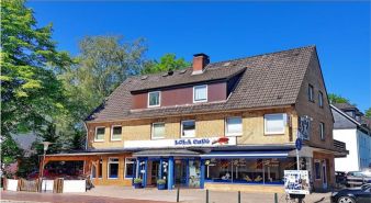 Immobilie Hohenlockstedt - Kaufpreisreduzierung! Traditionsbäckerei mit Café mit Zweifamilienhaus in Top-Lage