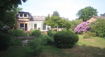 Immobilie Quickborn - 360° Rundgang
Raumwunder - tolles Einfamilienhaus mit großem Garten in sehr guter Lage