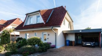Immobilie Elmshorn - Großes Glück für die Familie!
Attraktives Einfamilienhaus in Sackgassenlage