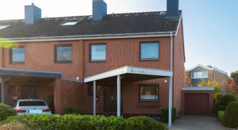 Immobilie Uetersen - Ihr neues Zuhause in Uetersen!
Endreihenhaus mit Ausbaureserve zu verkaufen