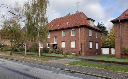 TOP-Renditeobjekt - vollvermietetes Mehrfamilienhaus plus Baugrundstück