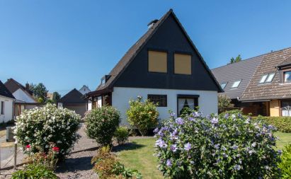 360° Rundgang - Einfamilienhaus auf großem Erbpachtgrundstück in Halstenbek