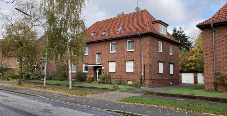 Immobilie Rendsburg - TOP-Renditeobjekt - vollvermietetes Mehrfamilienhaus plus Baugrundstück