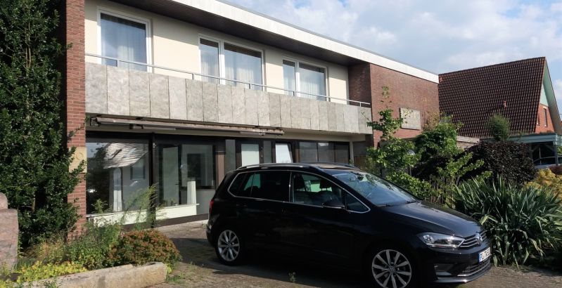 Immobilie Kölln-Reisiek - Kölln-Reisiek!
Barrierearme 4-Zimmer-Wohnung im ruhigen Wohngebiet zu vermieten